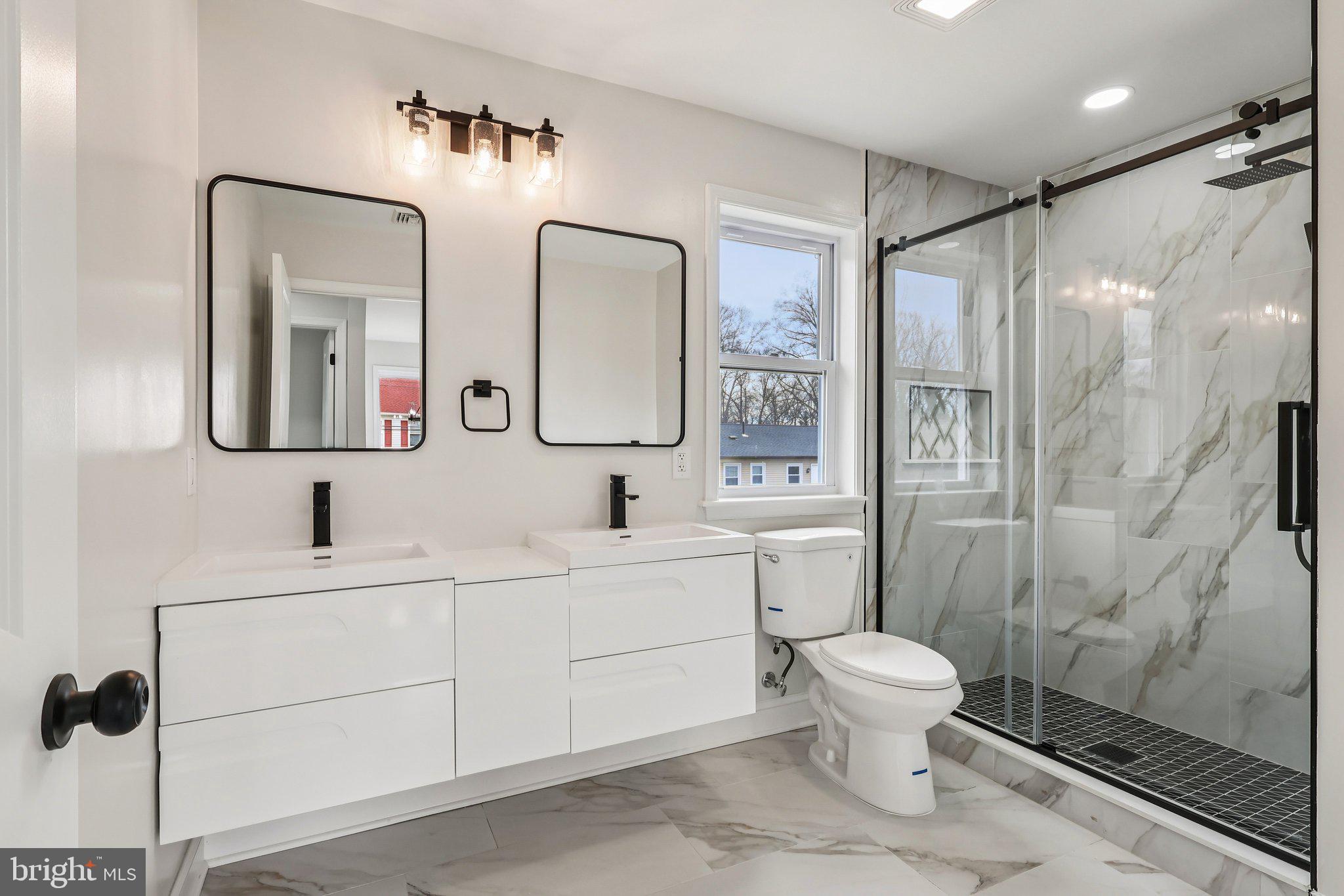 OAKFORD - Residential