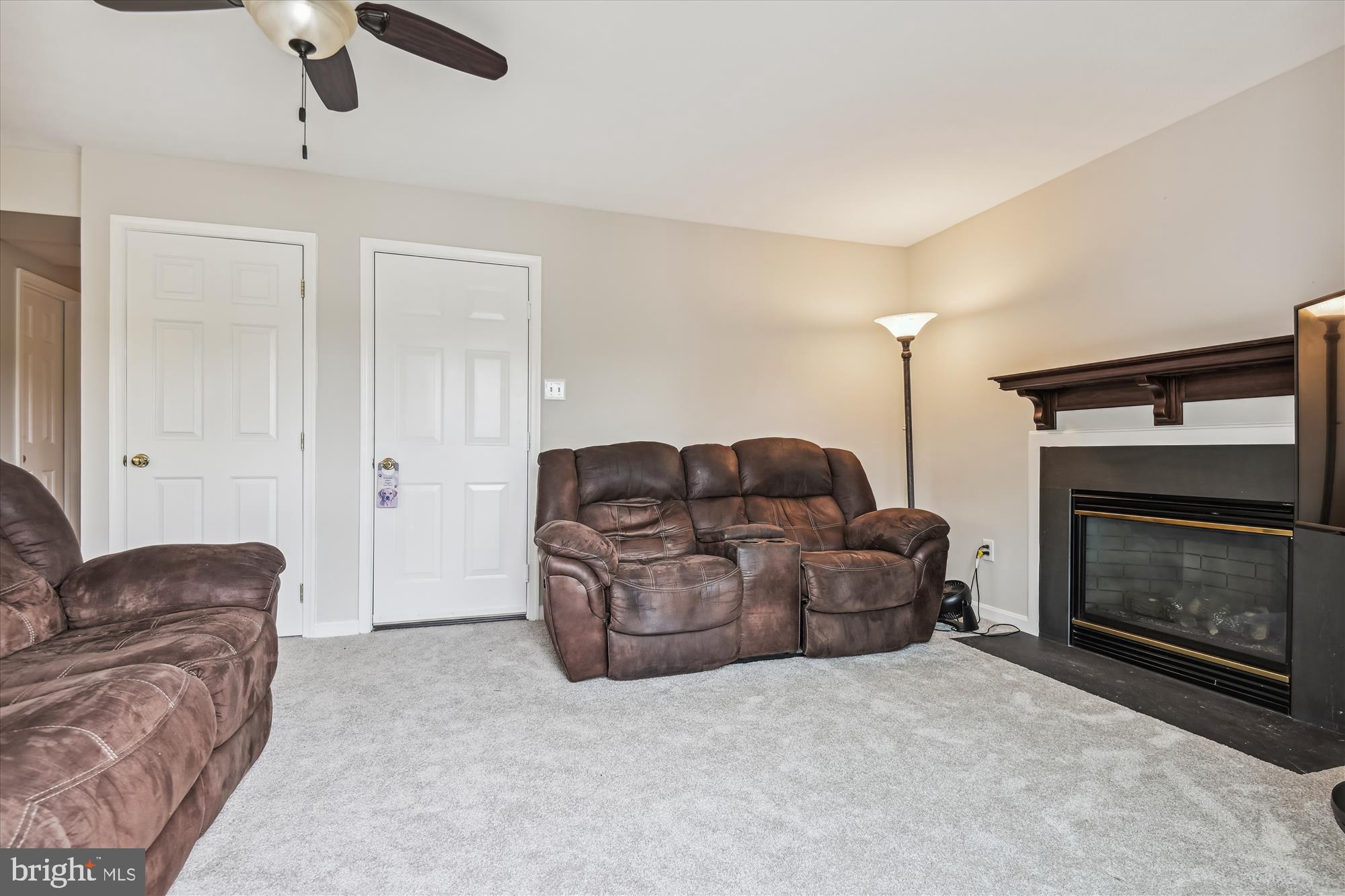 FURNACE HILLS - Residential