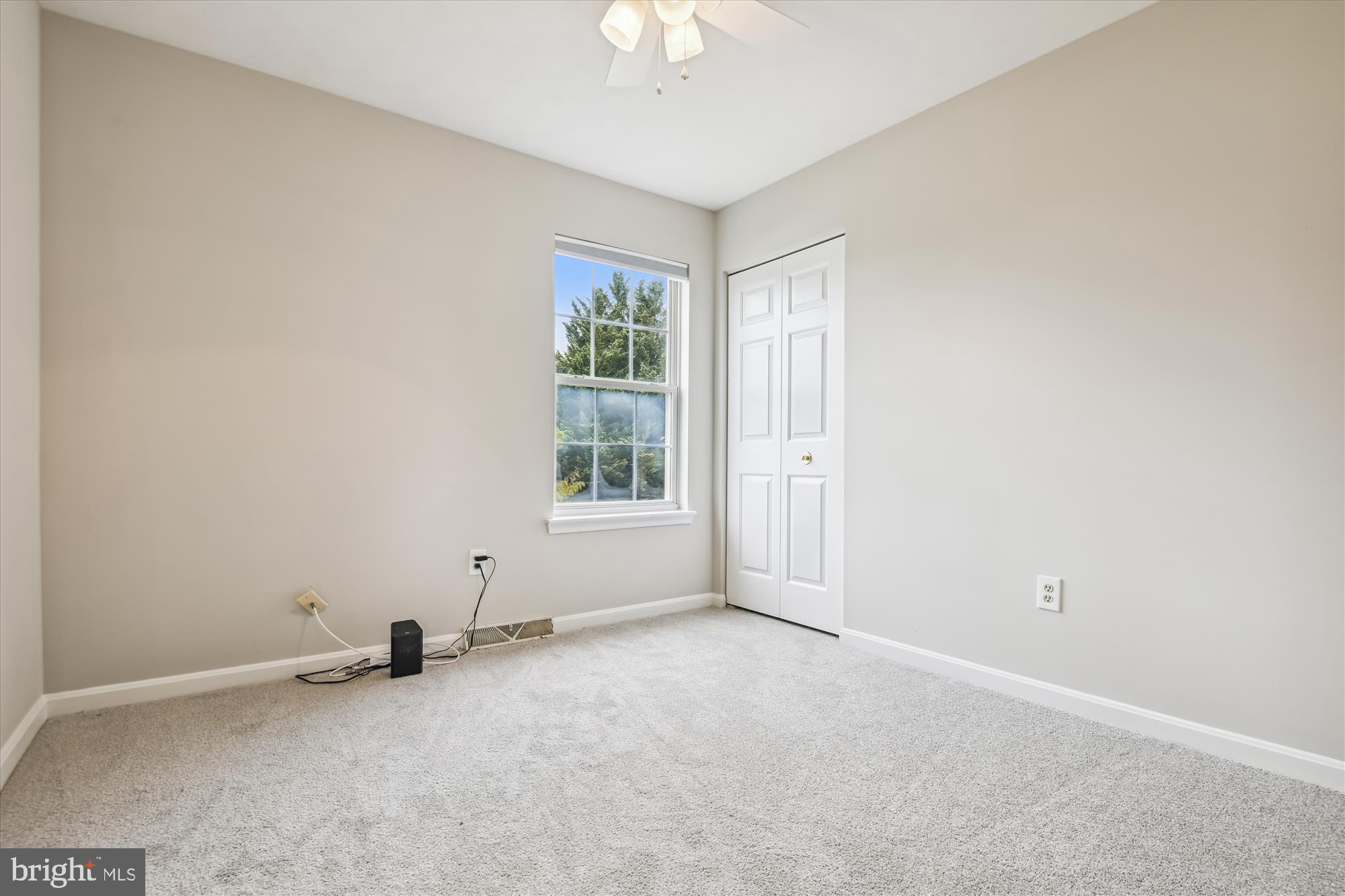 FURNACE HILLS - Residential