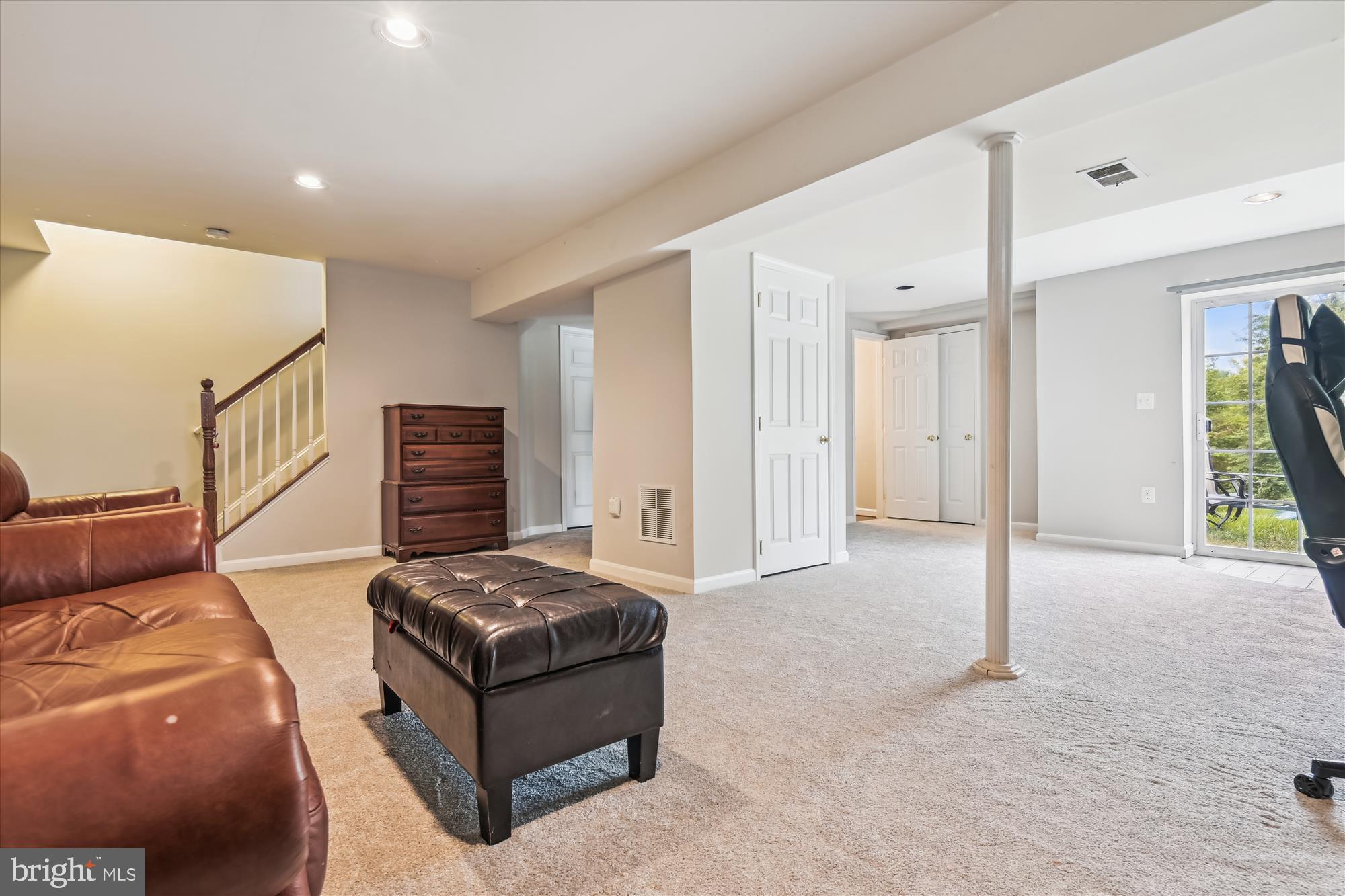 FURNACE HILLS - Residential