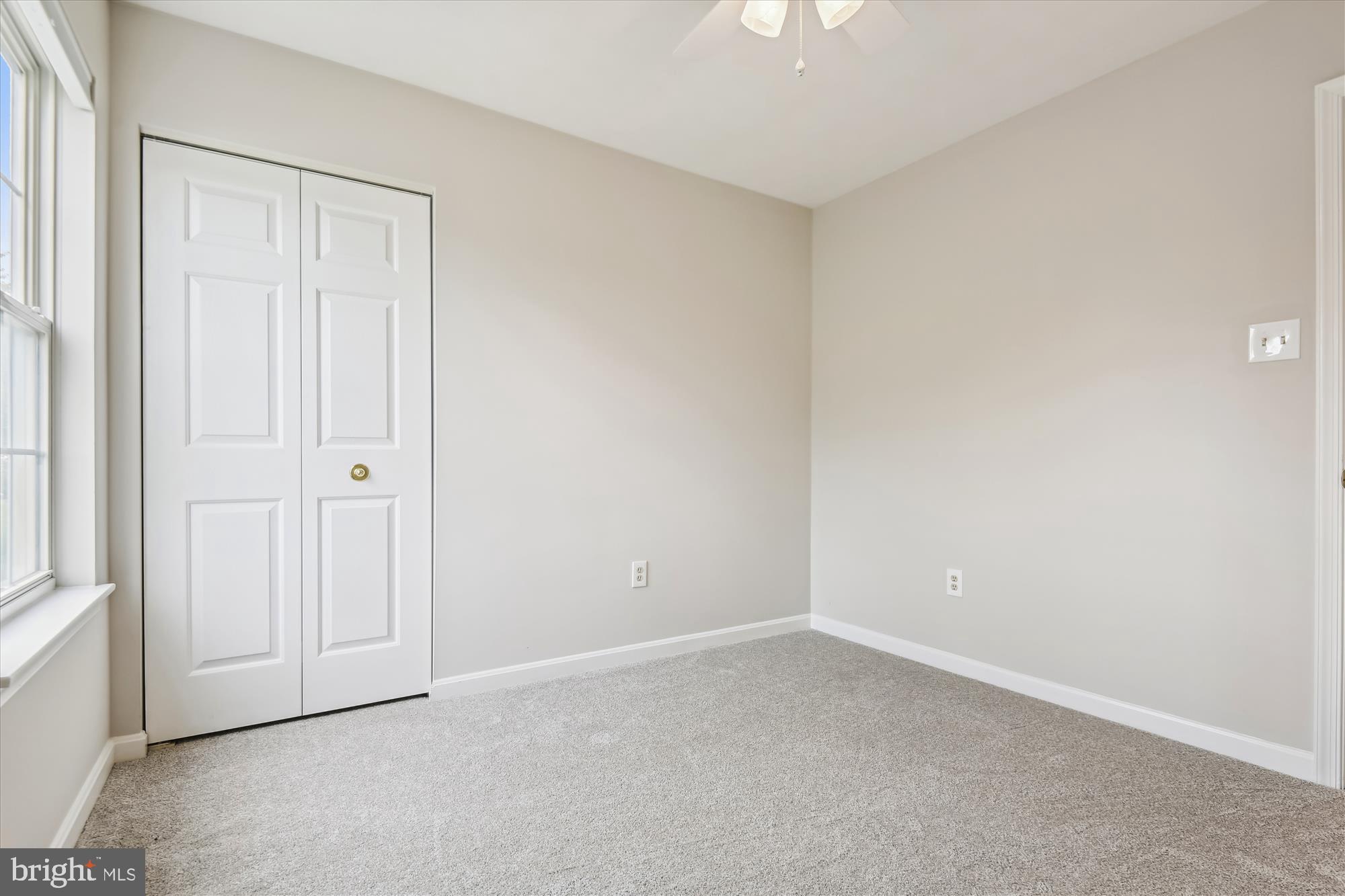 FURNACE HILLS - Residential