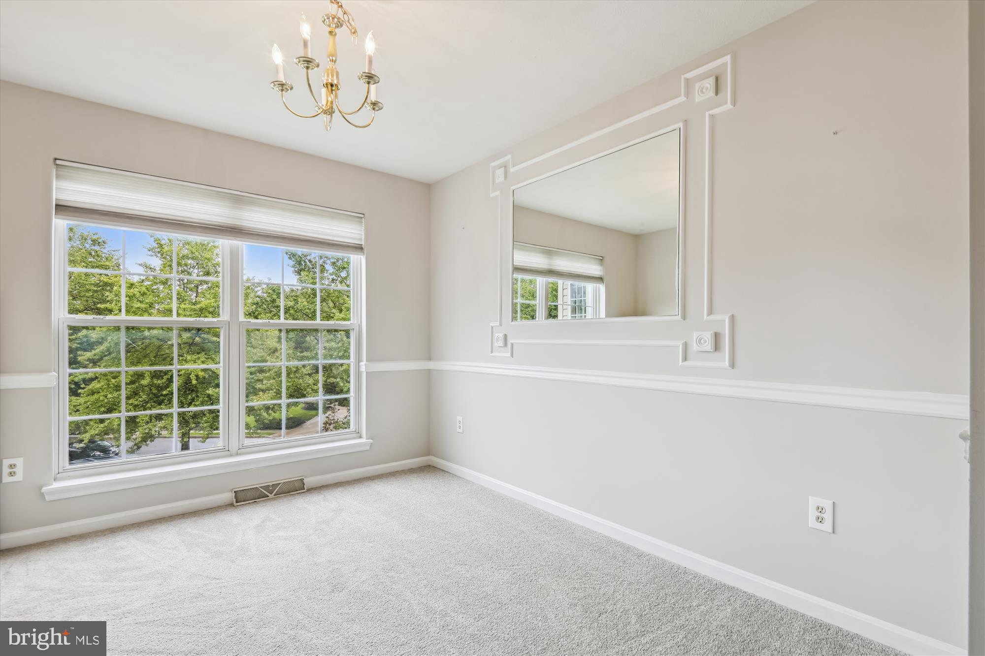 FURNACE HILLS - Residential