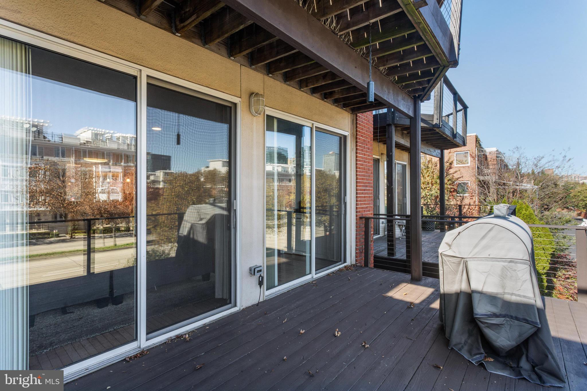 FEDERAL HILL HISTORIC DISTRICT - Residential Lease