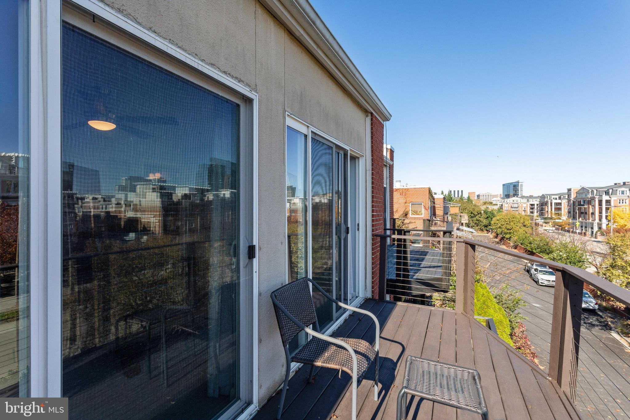 FEDERAL HILL HISTORIC DISTRICT - Residential Lease