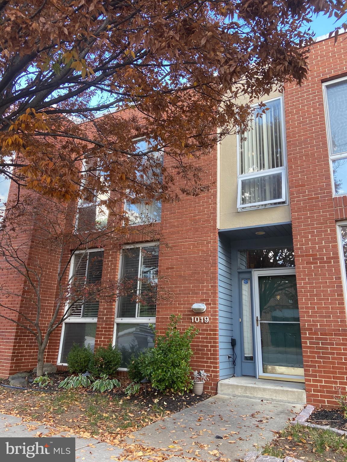 FEDERAL HILL HISTORIC DISTRICT - Residential Lease