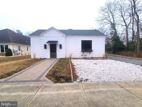 Photo of 100 Atlantic Avenue, OCEAN VIEW, DE 19970 (MLS # DESU2112626)