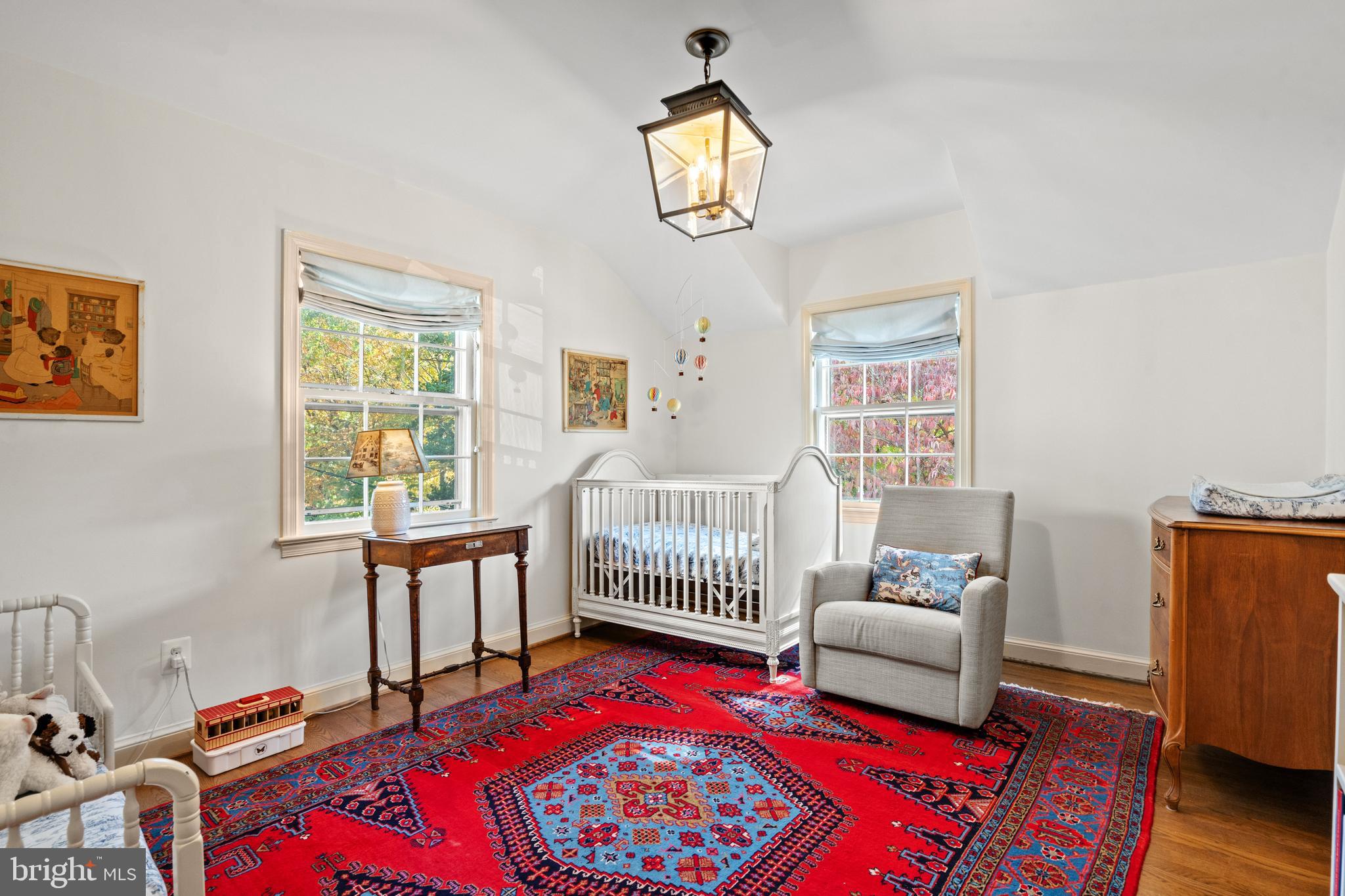 CHEVY CHASE - Residential