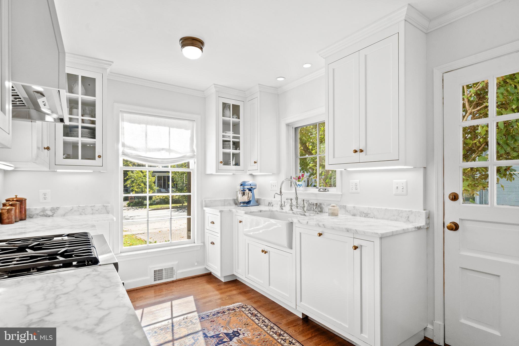 CHEVY CHASE - Residential