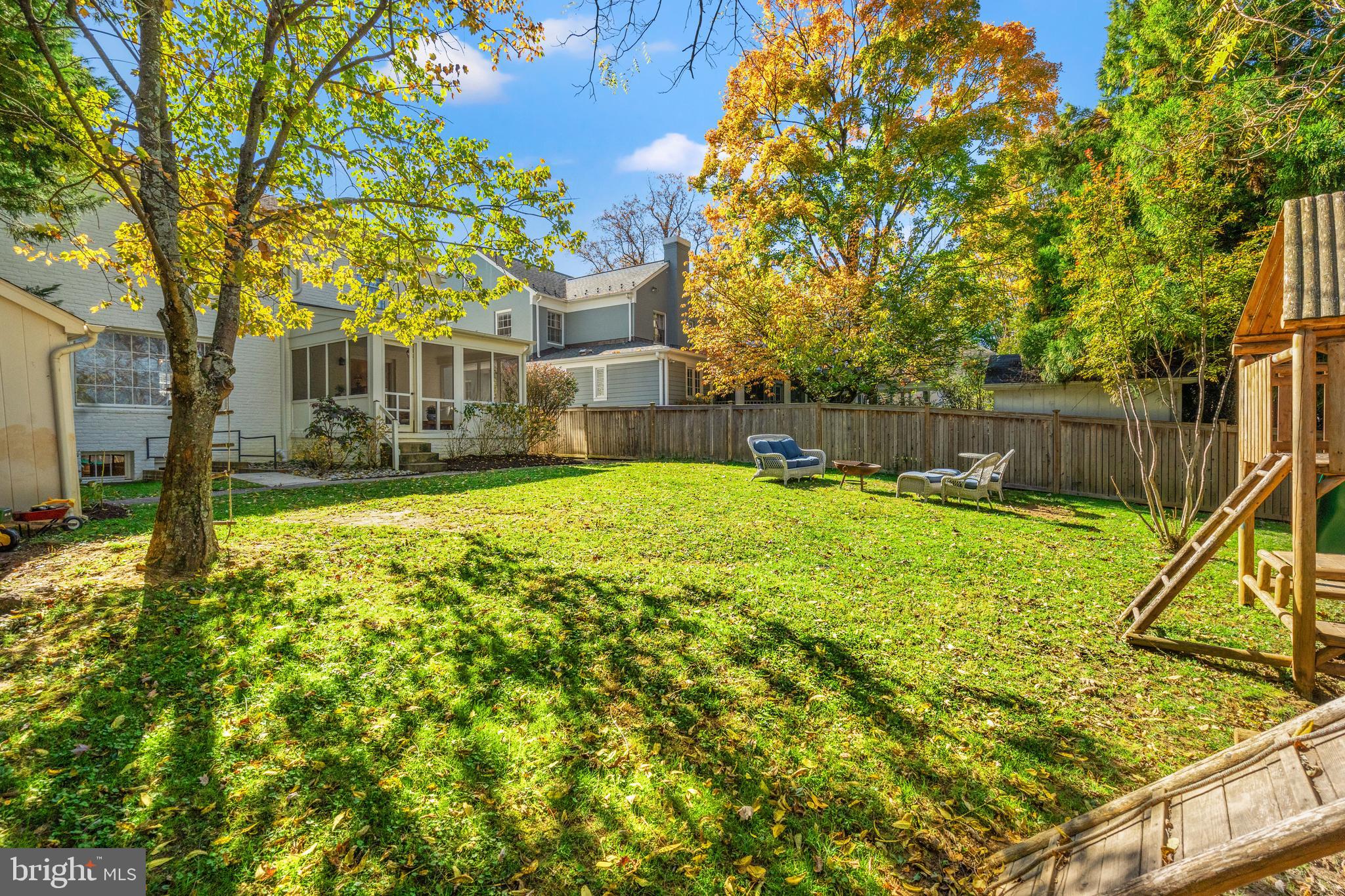 CHEVY CHASE - Residential