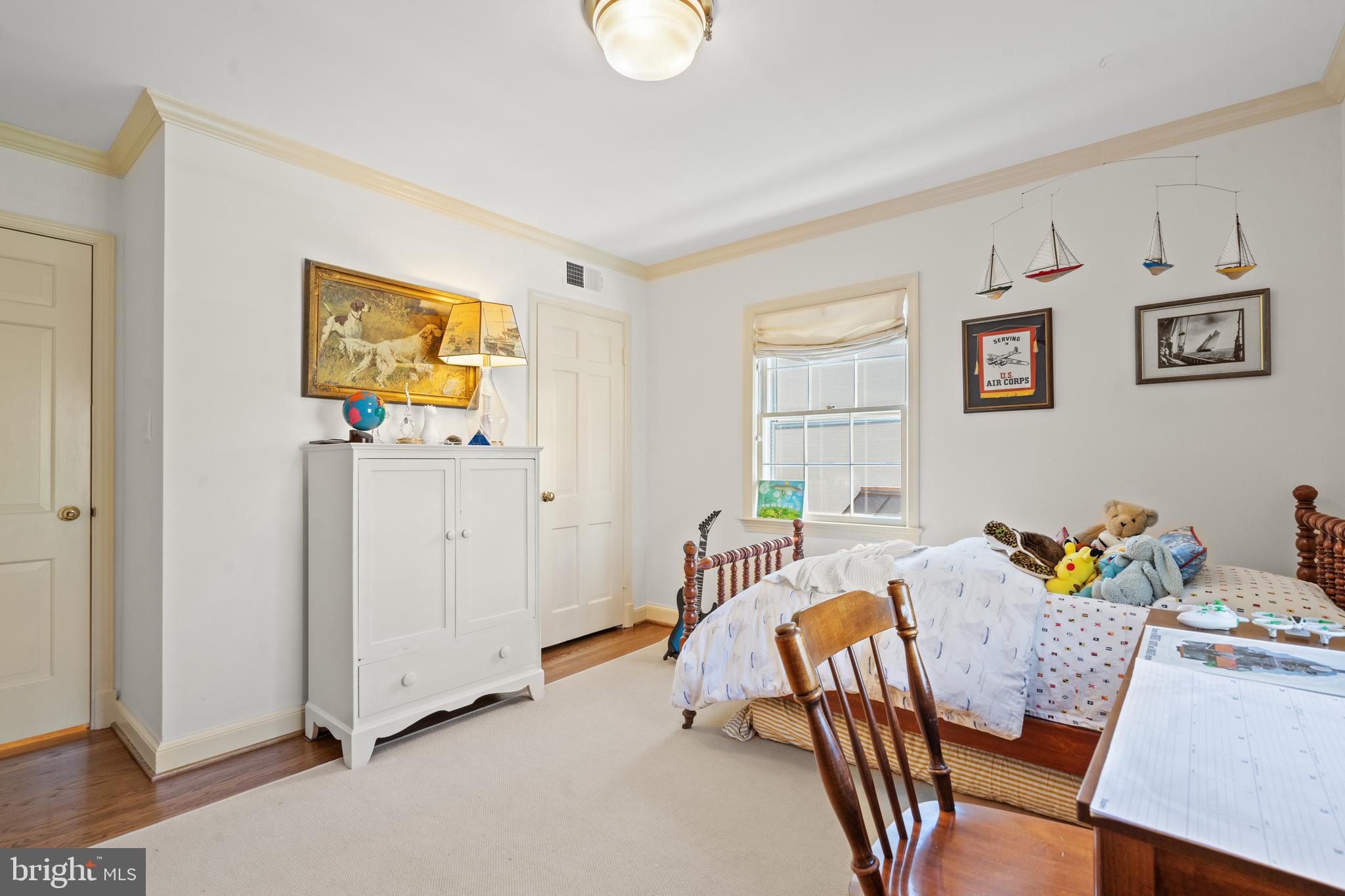 CHEVY CHASE - Residential