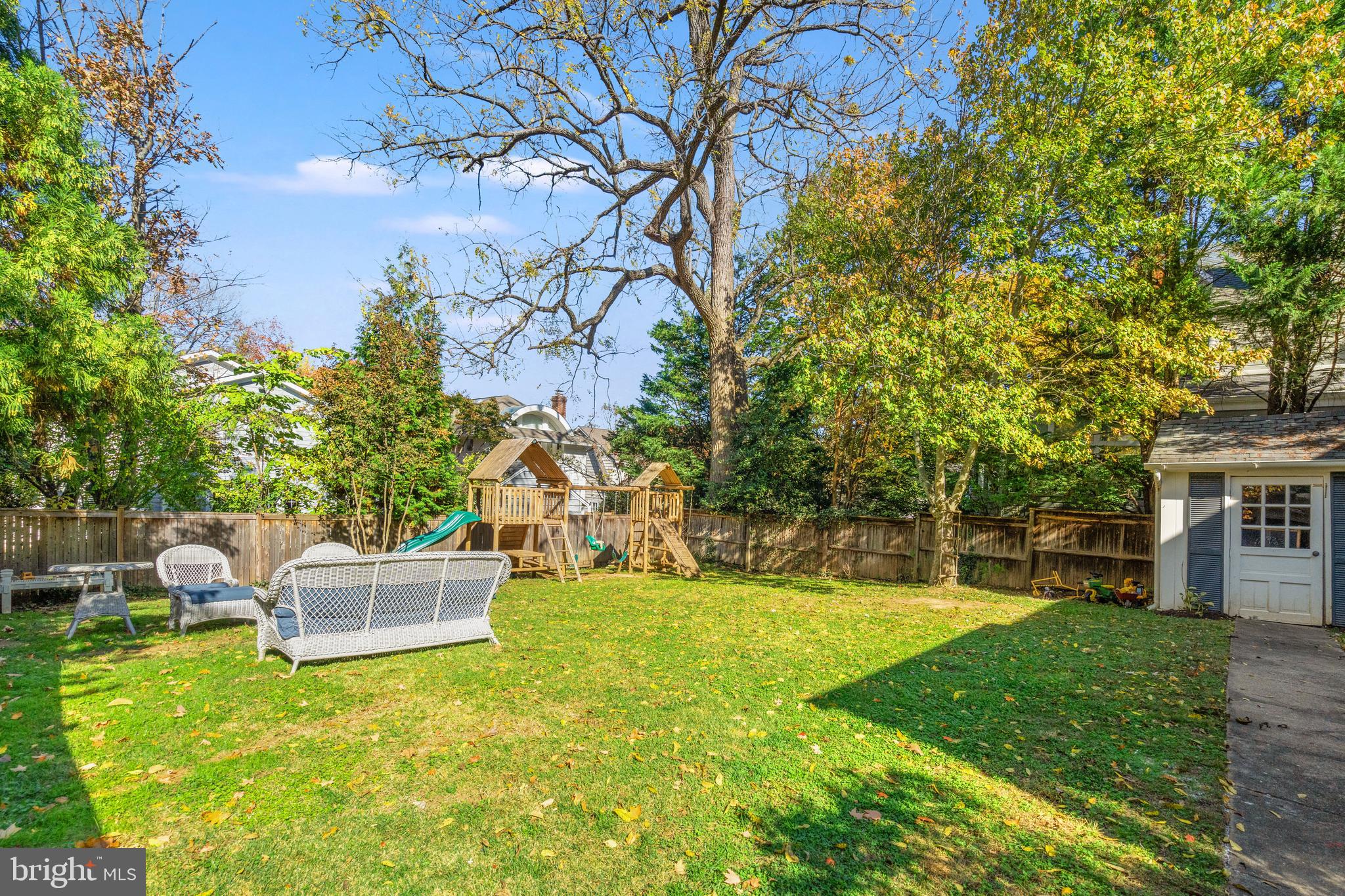 CHEVY CHASE - Residential