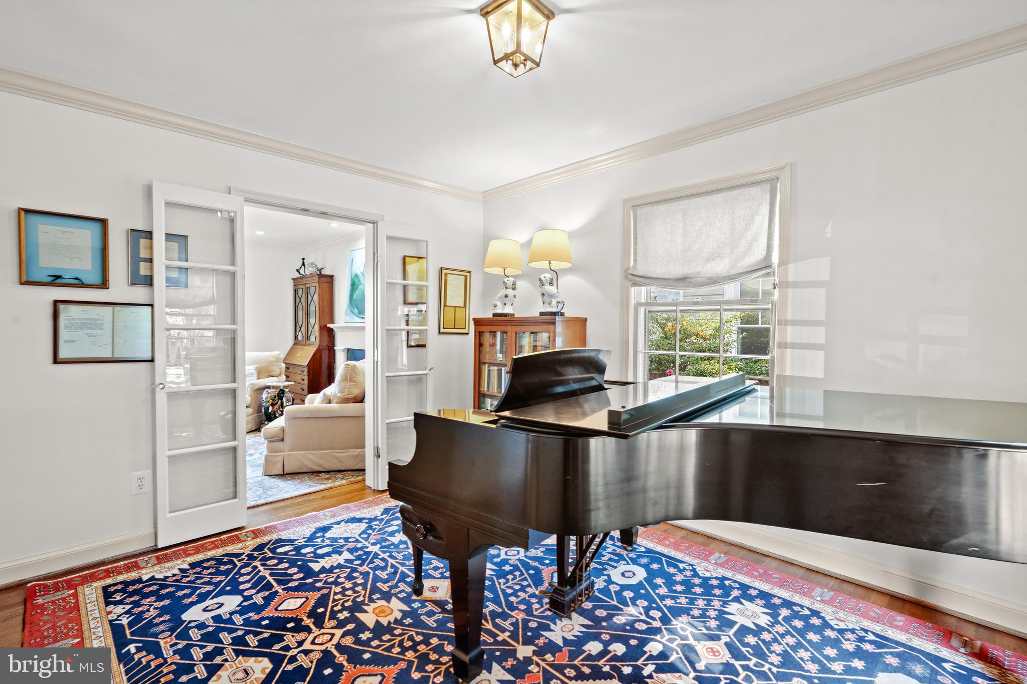 CHEVY CHASE - Residential