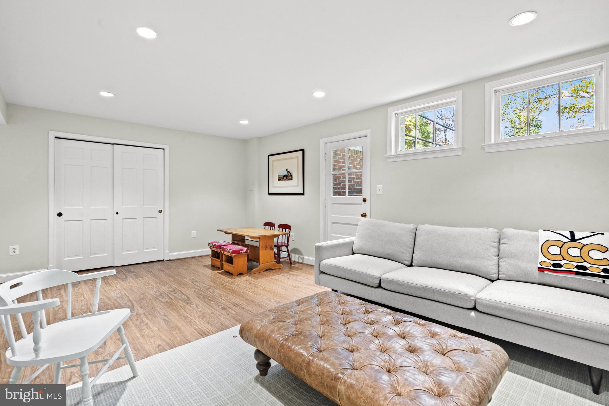 CHEVY CHASE - Residential