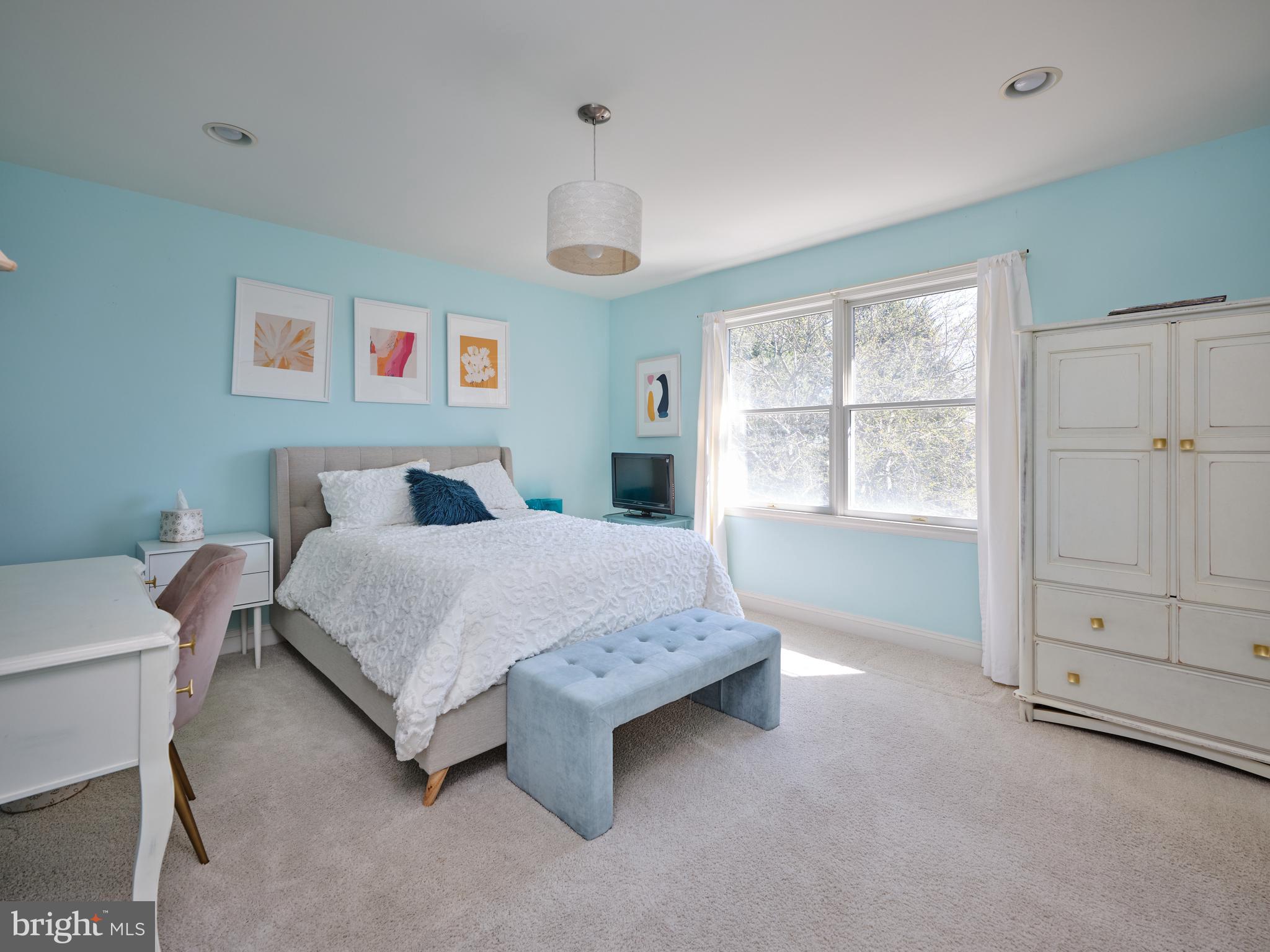 WESTVIEW - Residential