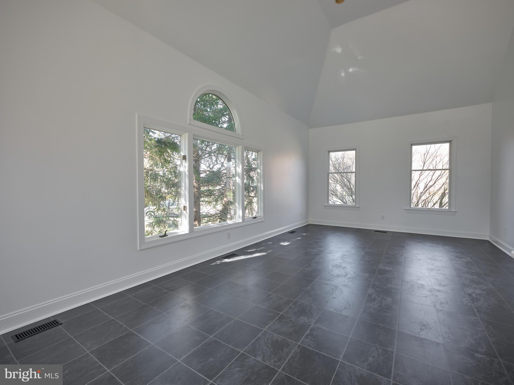 WESTVIEW - Residential