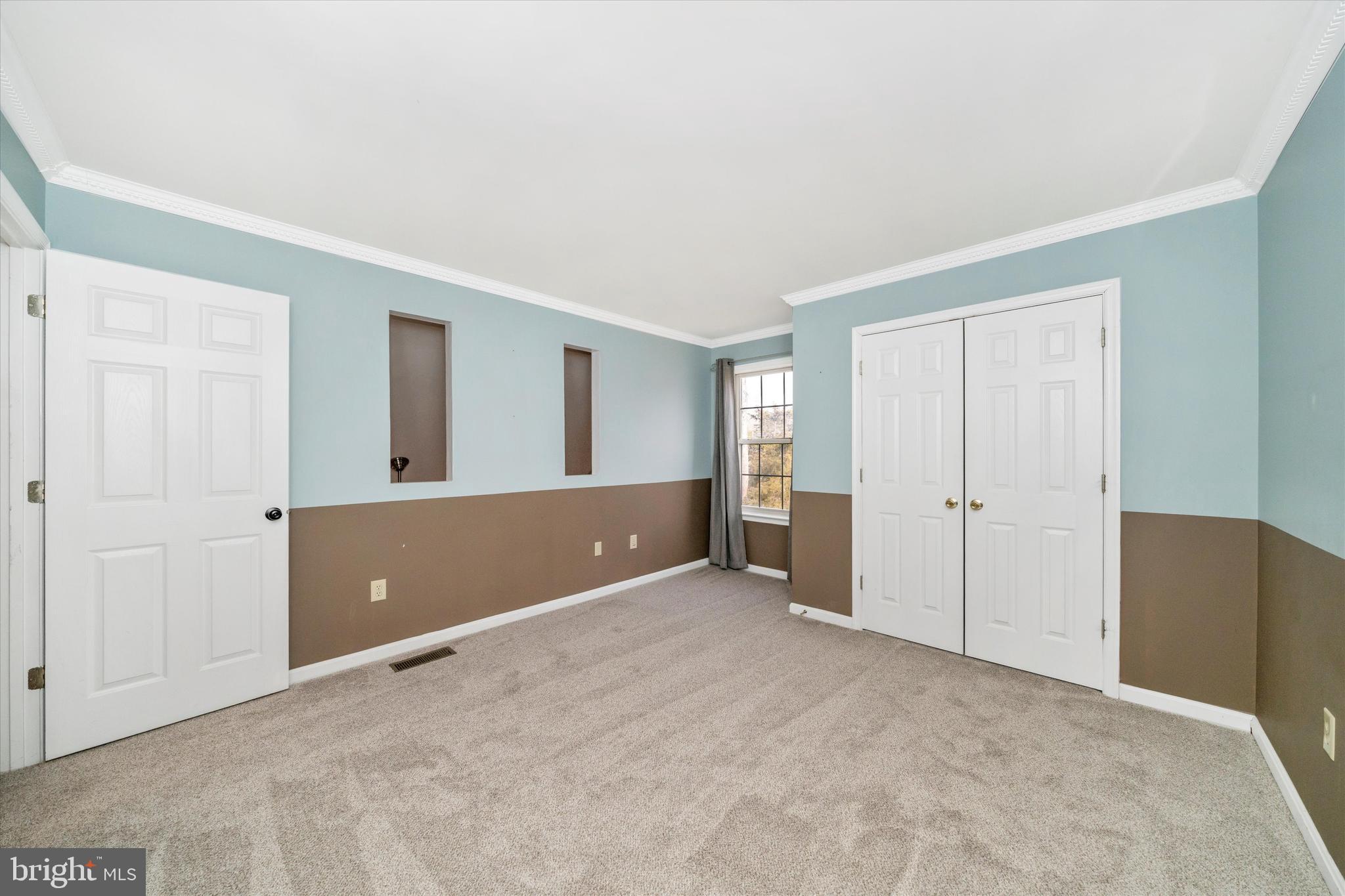 THE MEADOWS - Residential