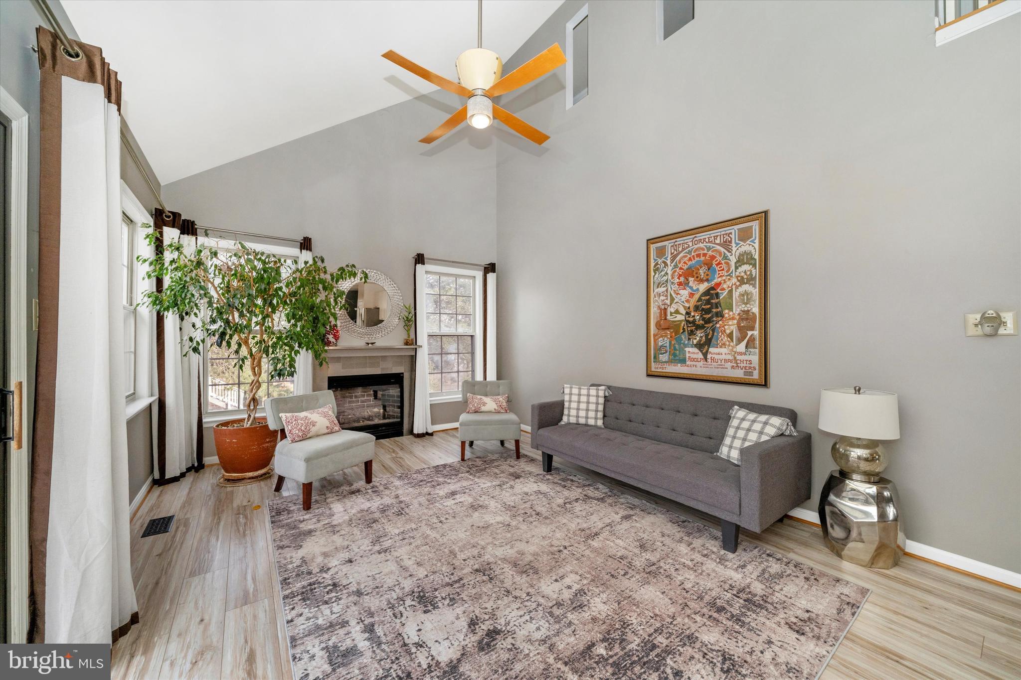 THE MEADOWS - Residential