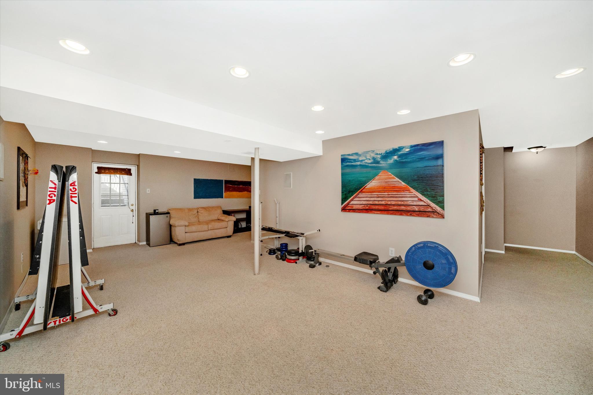 THE MEADOWS - Residential