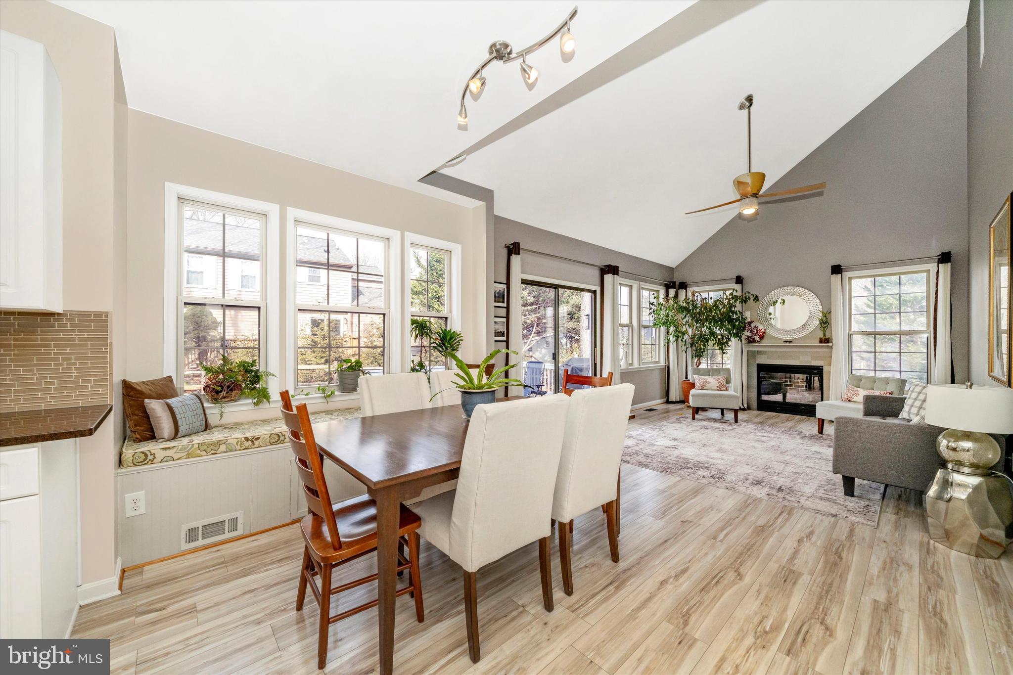 THE MEADOWS - Residential