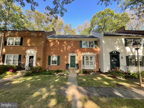 1833 WAINWRIGHT DRIVE RESTON VA 20190