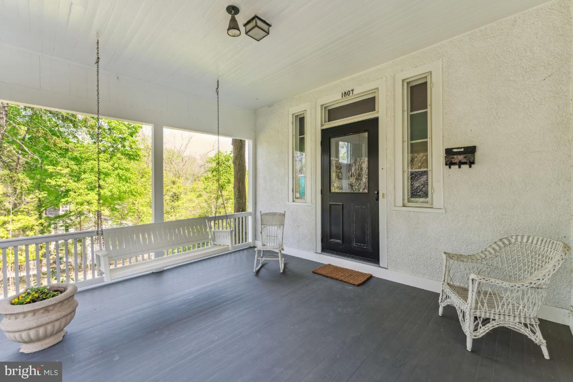 1807 KENWAY ROAD