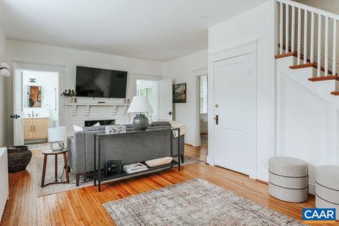 126 MAYWOOD LN CHARLOTTESVILLE VA 22903