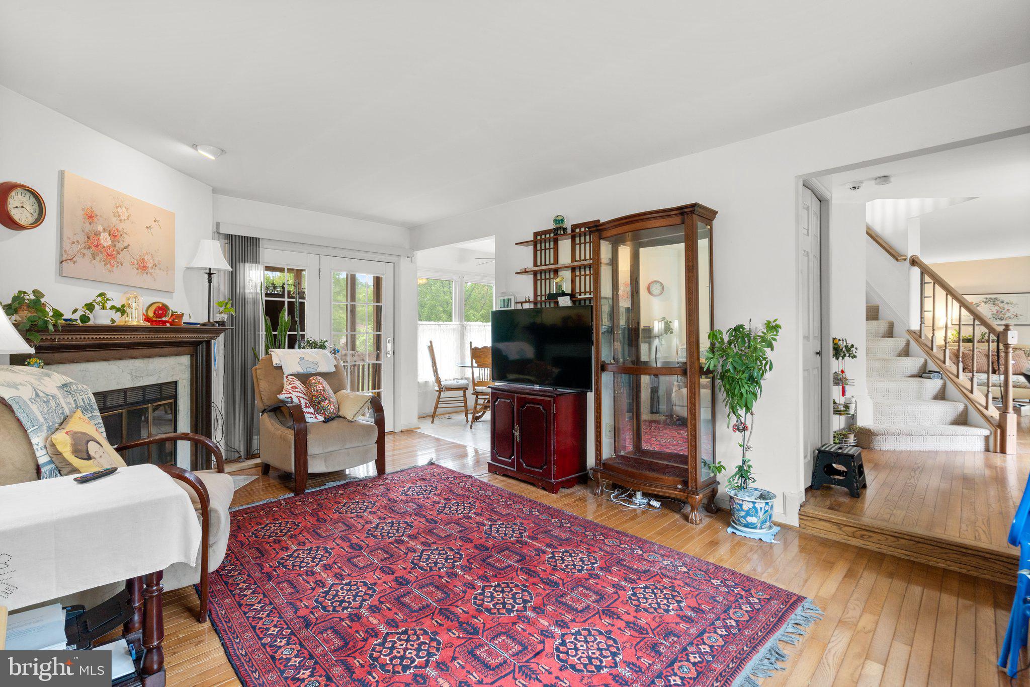 HOMELAND VILLAGE - Residential