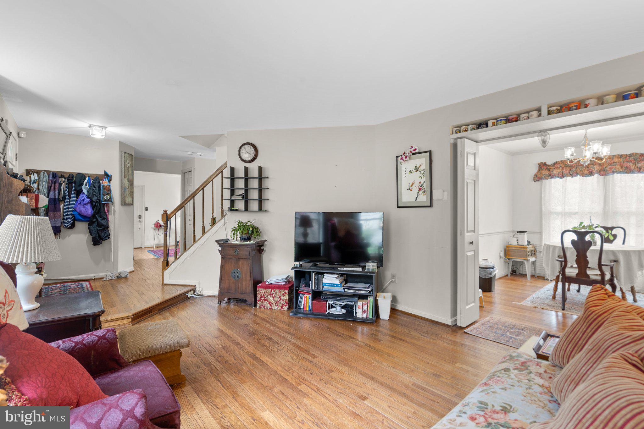 HOMELAND VILLAGE - Residential