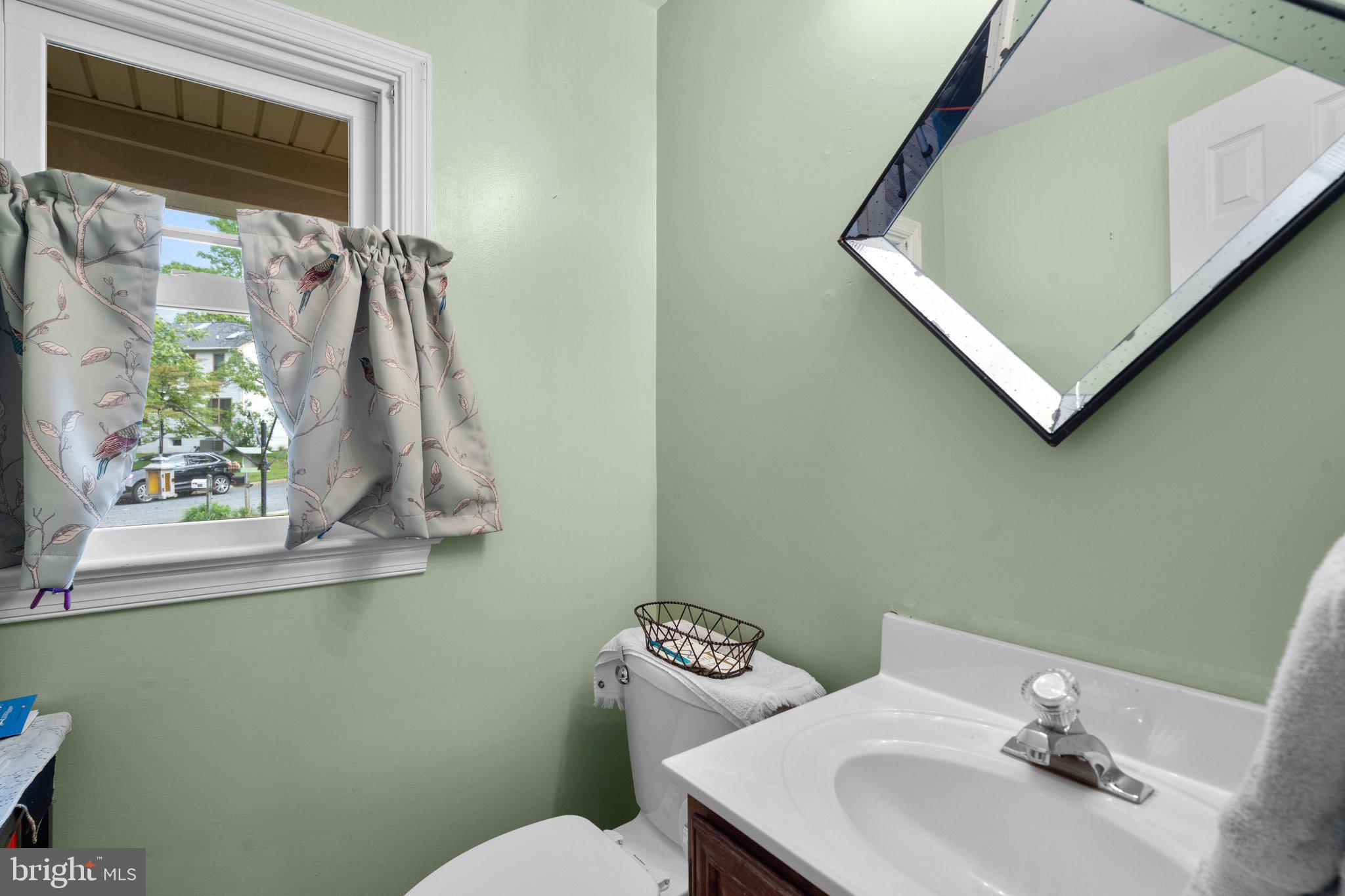 HOMELAND VILLAGE - Residential