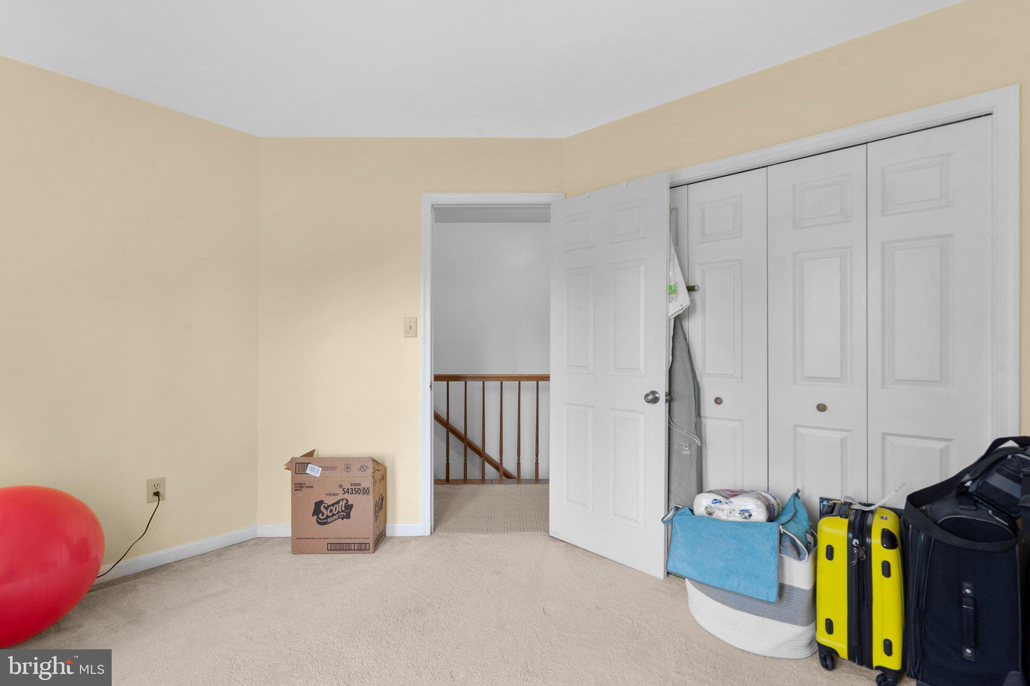 HOMELAND VILLAGE - Residential