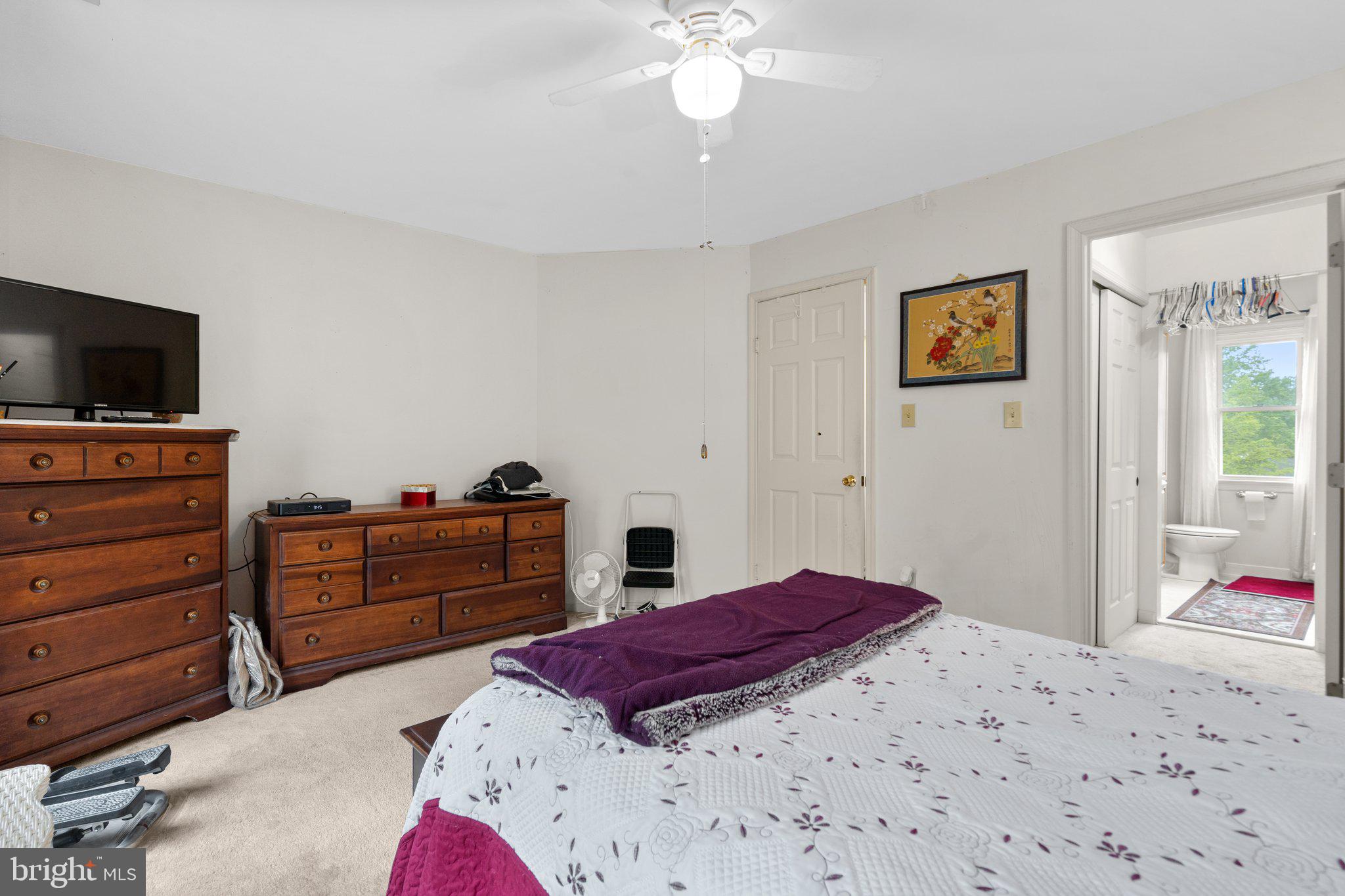 HOMELAND VILLAGE - Residential