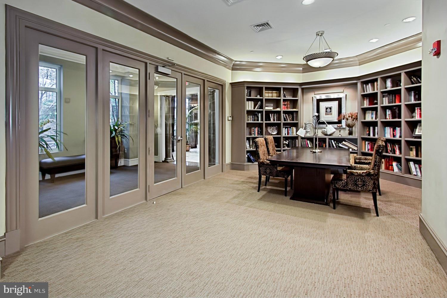 CONTINENTAL - Residential Lease