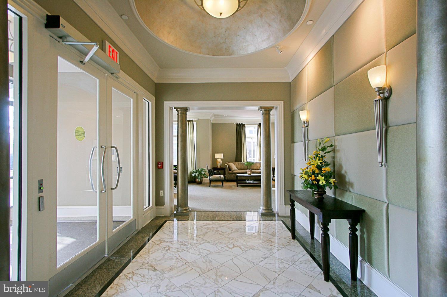 CONTINENTAL - Residential Lease