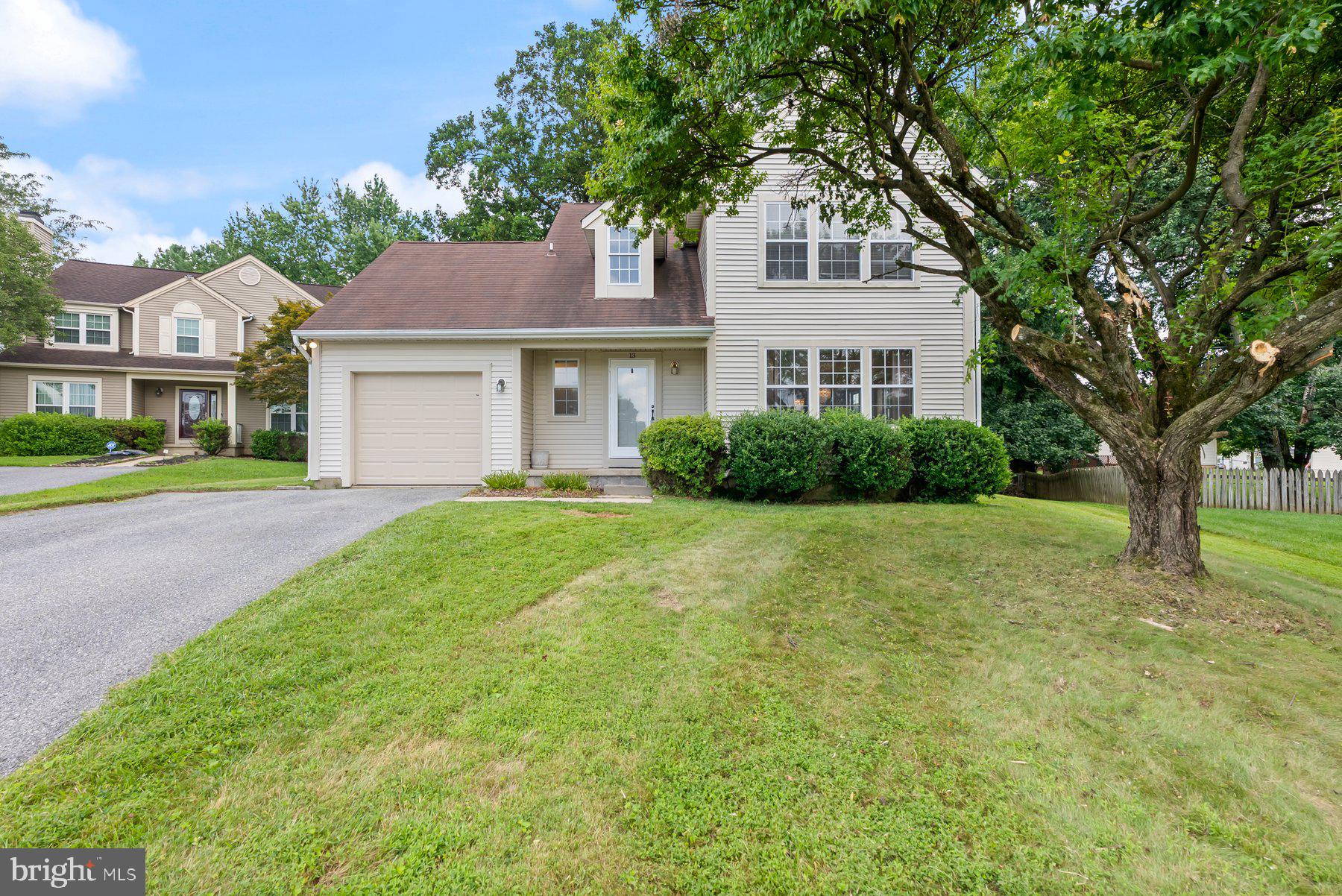 Come see this lovely home in the Timbergrove community with 3 beds, 2 full baths, 2 half baths, and a 1-car garage! Move in ready with new carpet and paint throughout. Main level has a formal living and dining area as well as a family room. The lower level has a finished rec room, a half bath, another room which could be an office or playroom, and a laundry room. The primary bedroom also has a private bathroom. Enjoy the outdoors on your deck overlooking peaceful backyard. Enjoy the community pool and amenities! Convenient location to shopping, restaurants, and major thoroughfares