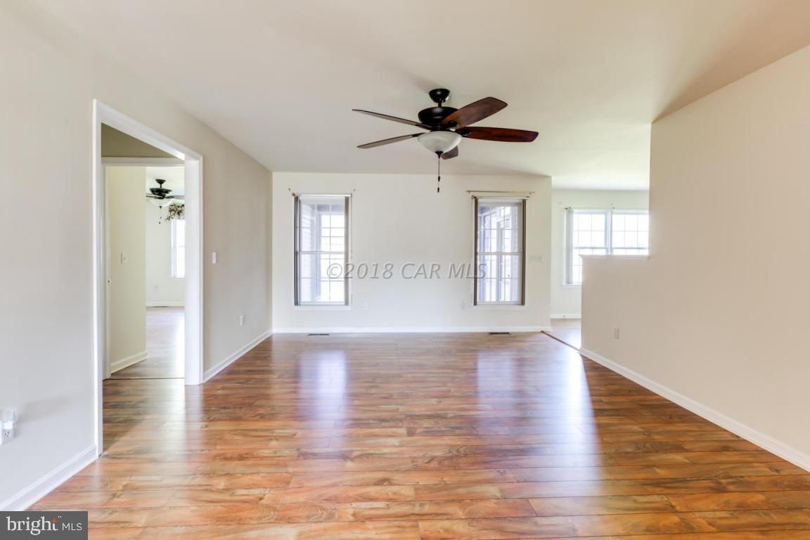 SLEEPY HOLLOW - Residential