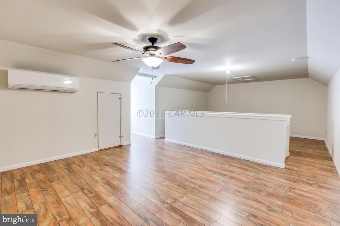 SLEEPY HOLLOW - Residential