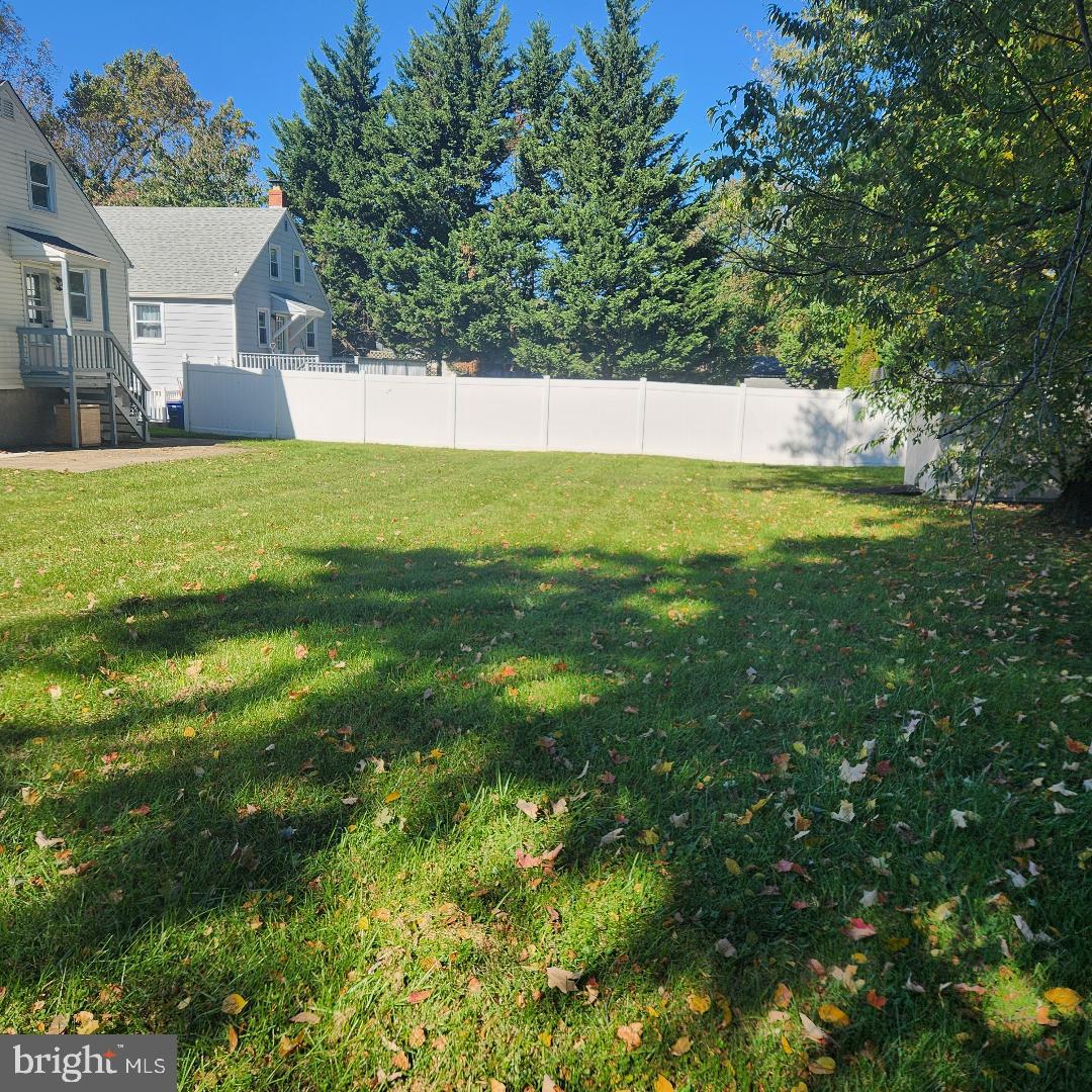 CATONSVILLE MANOR - Residential