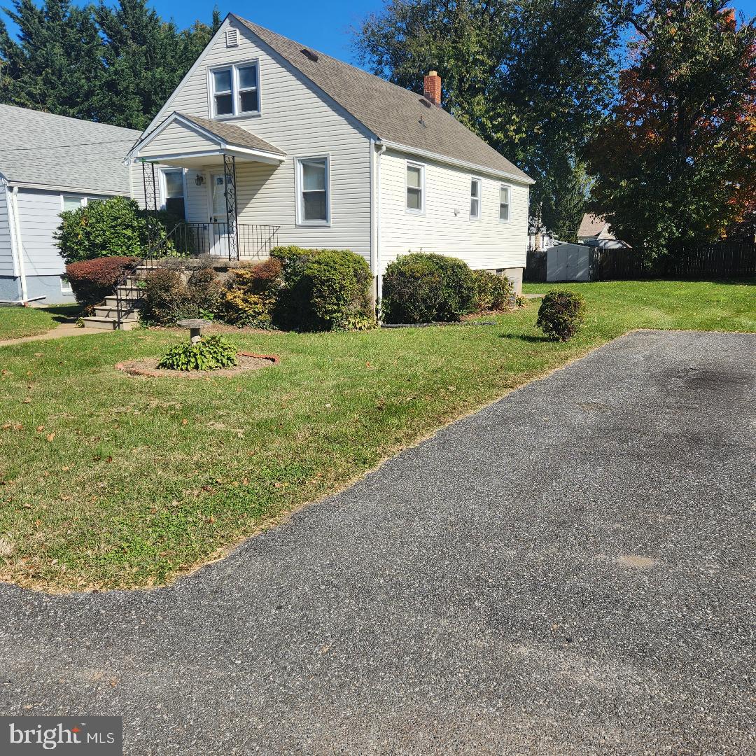 CATONSVILLE MANOR - Residential