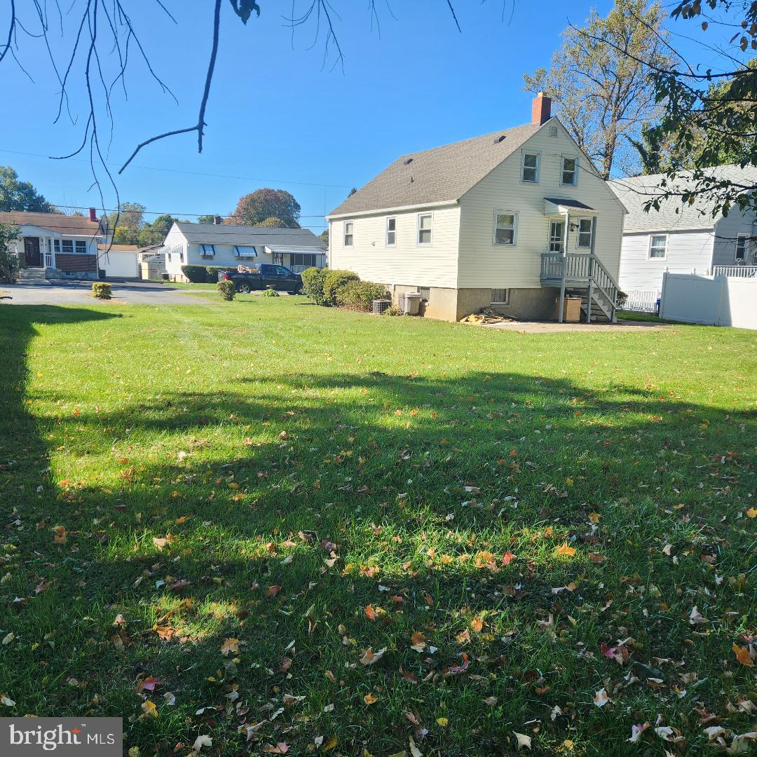 CATONSVILLE MANOR - Residential