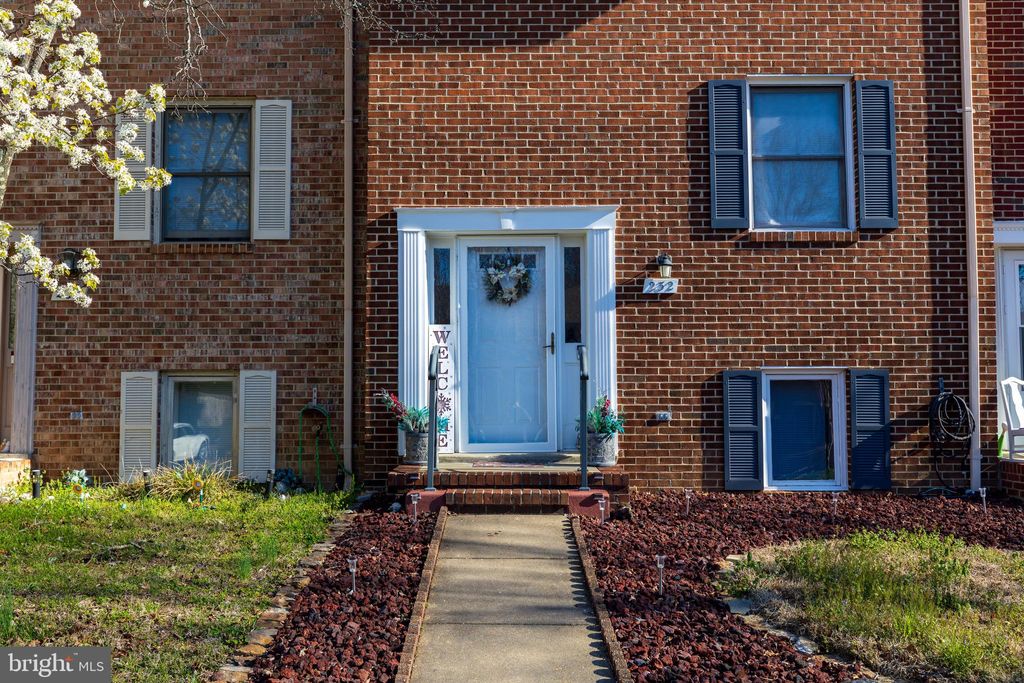 Photo of 232 Farrell Lane, FREDERICKSBURG, VA 22401 (MLS # VAFB2009858)