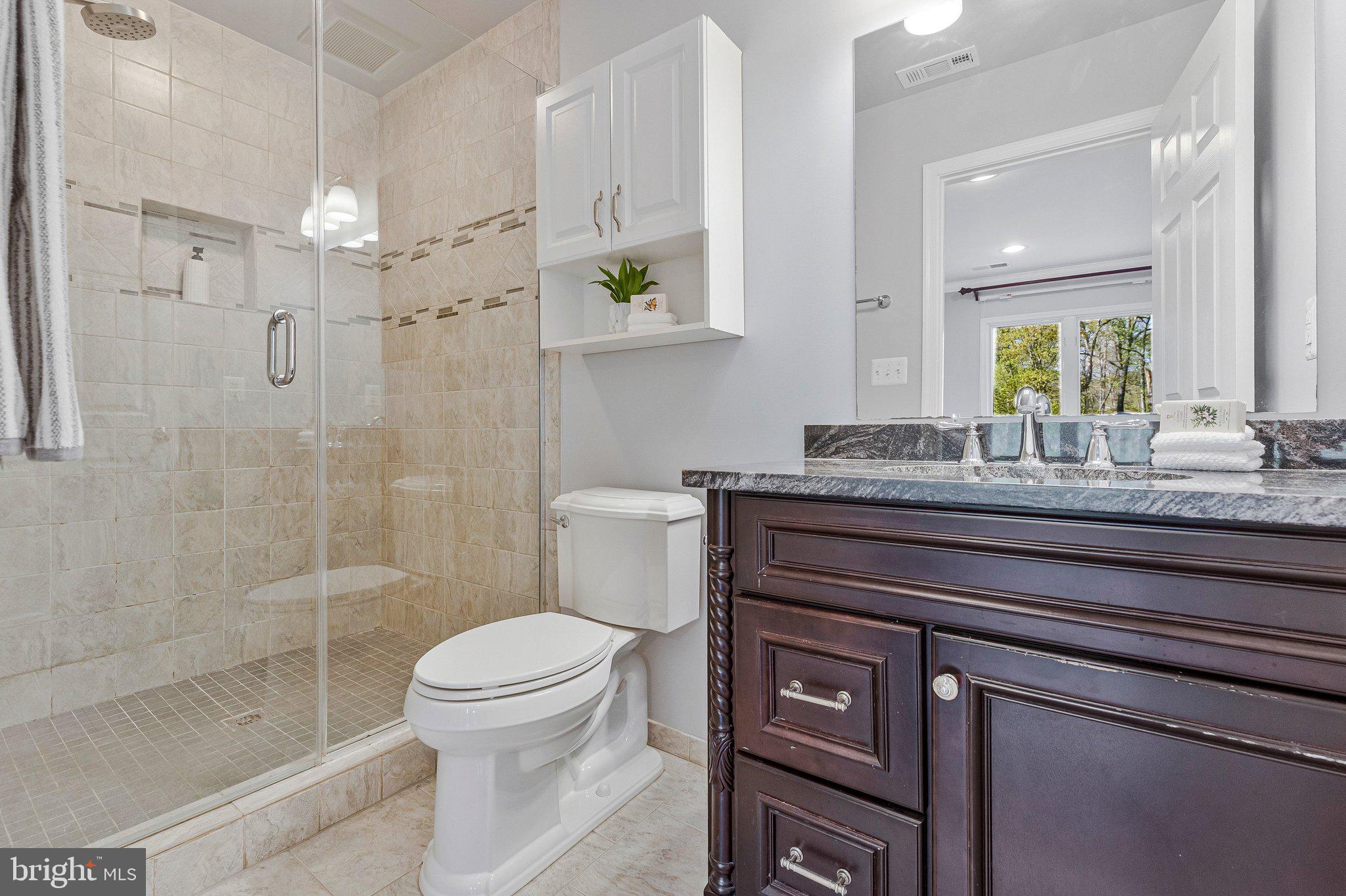 WOODSIDE ESTATES - Residential