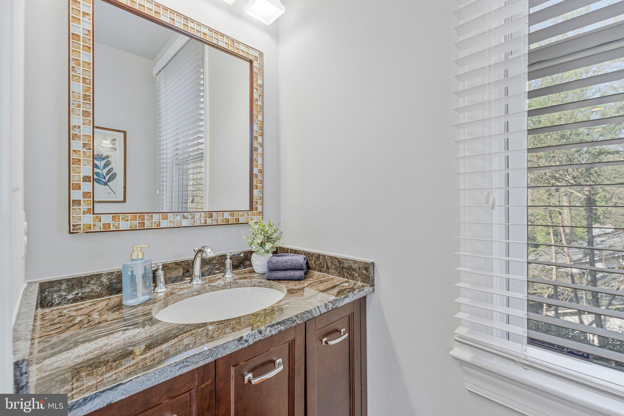 WOODSIDE ESTATES - Residential