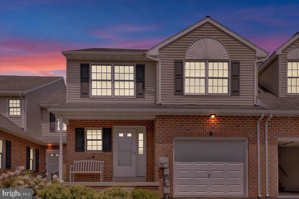 8 SPRING HILL LANE