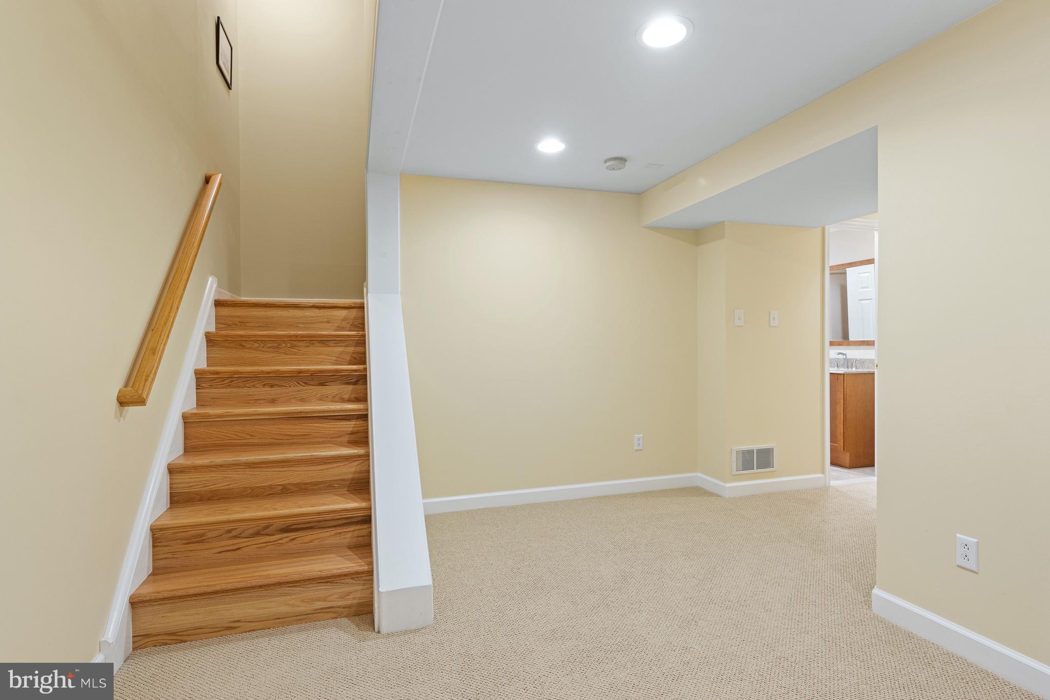 MILLSTREAM RIDGE - Residential