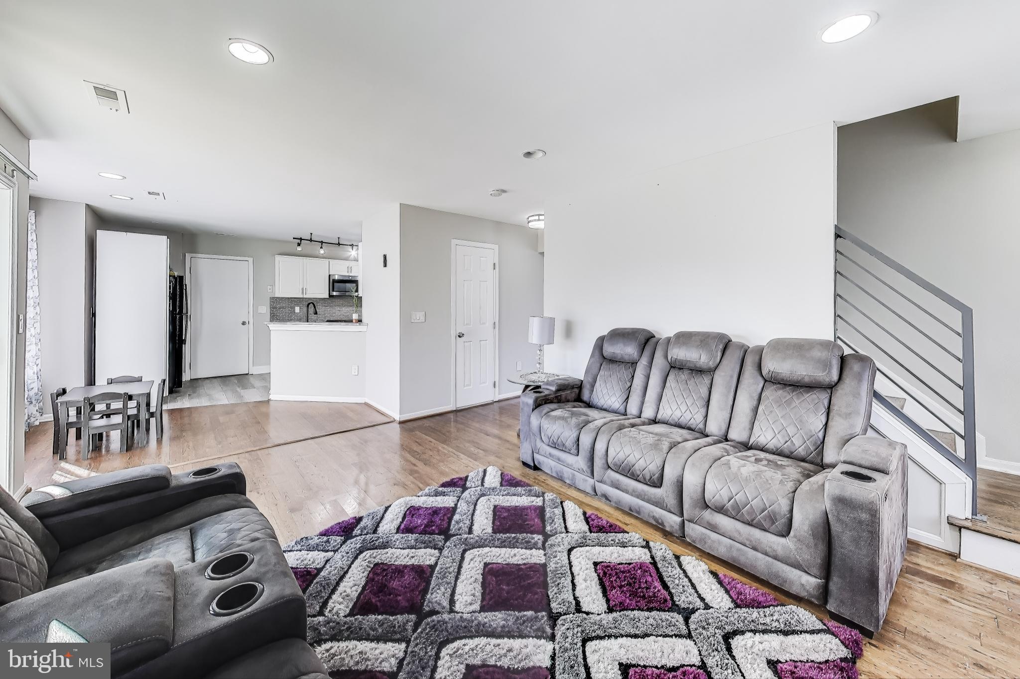 TYBURN OAKS SUB - Residential