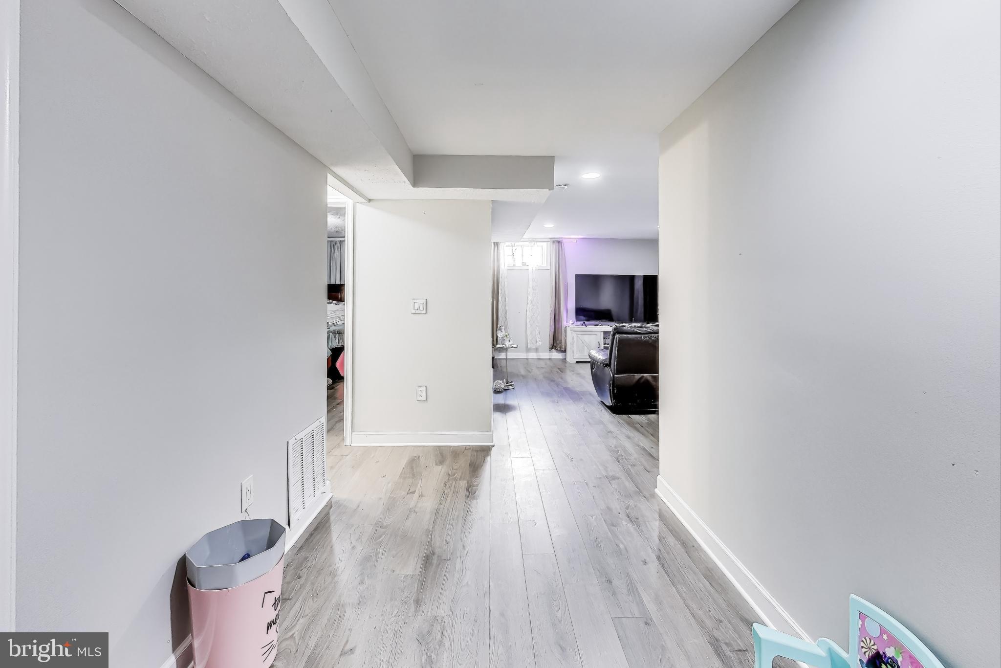 TYBURN OAKS SUB - Residential