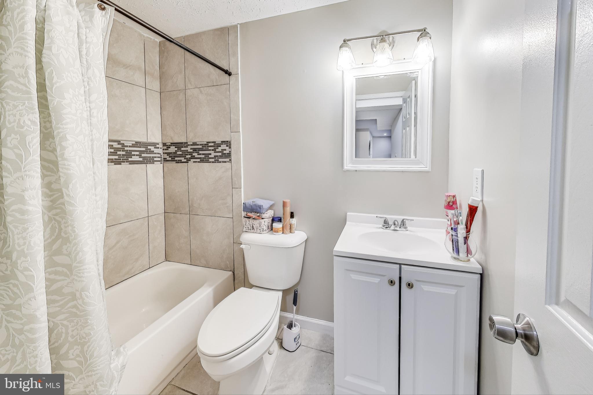 TYBURN OAKS SUB - Residential