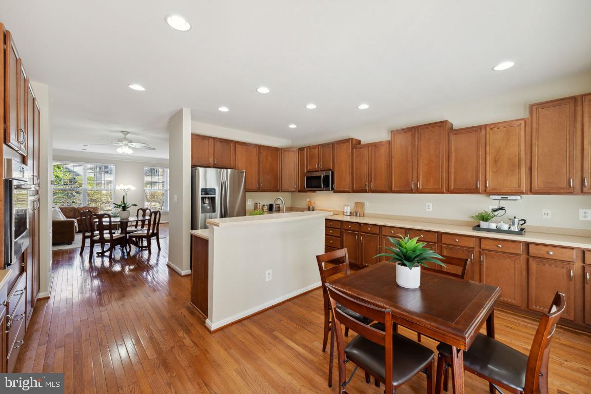 LORTON STATION SOUTH - Residential