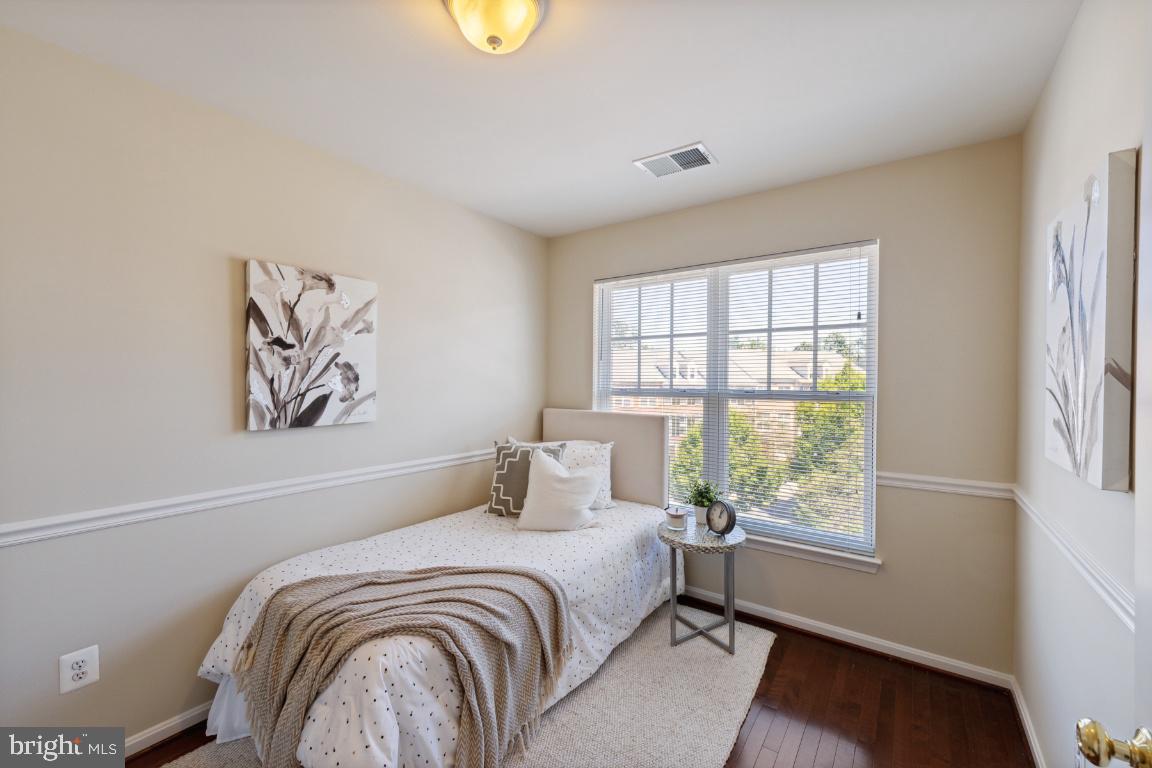 LORTON STATION SOUTH - Residential