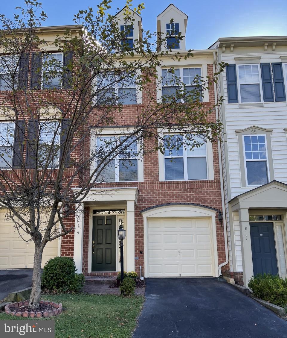 LORTON STATION SOUTH - Residential